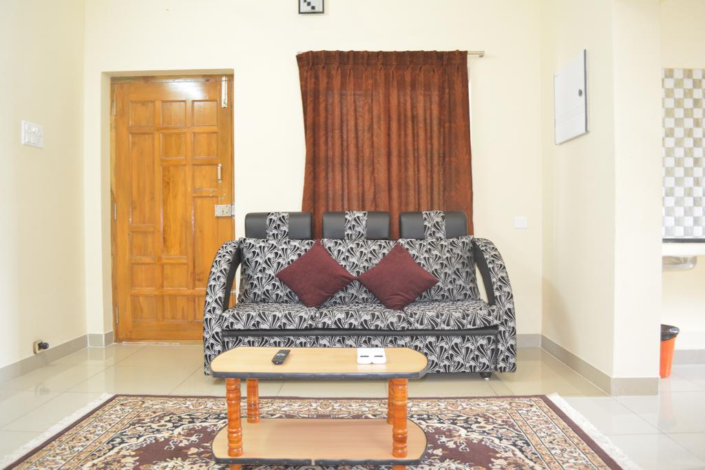 מאיילדותראי Jp Nivaas Guest House מראה חיצוני תמונה