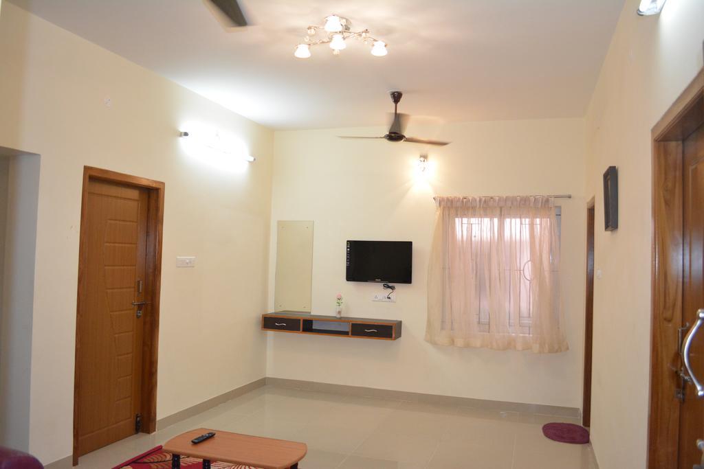 מאיילדותראי Jp Nivaas Guest House מראה חיצוני תמונה