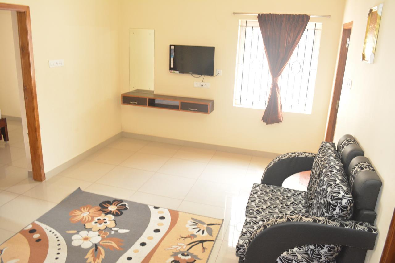 מאיילדותראי Jp Nivaas Guest House מראה חיצוני תמונה